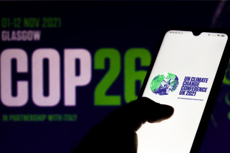 mobile phone at cop26 conference